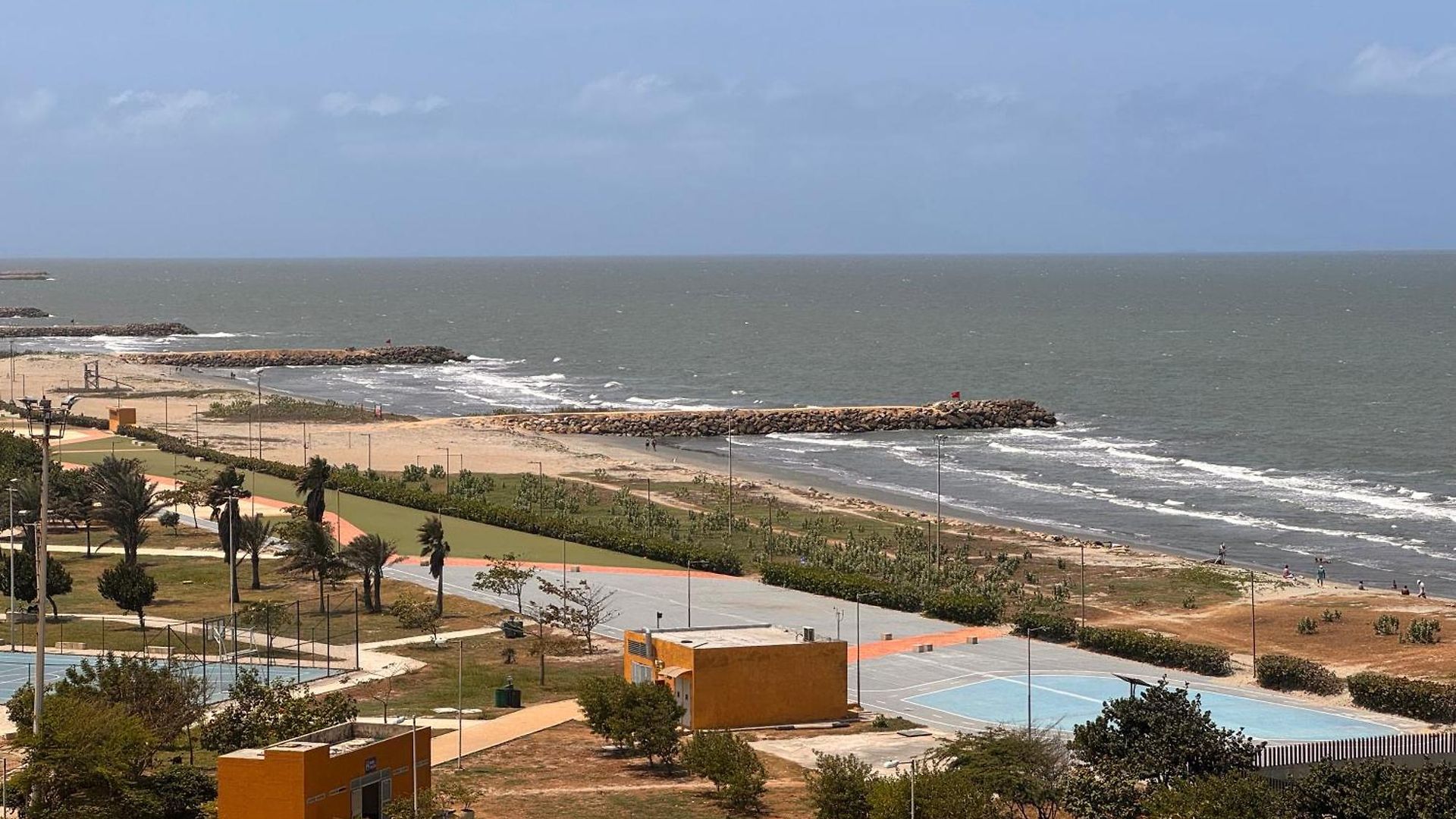Frente Al Mar Aeropuerto Crespo Cartagena